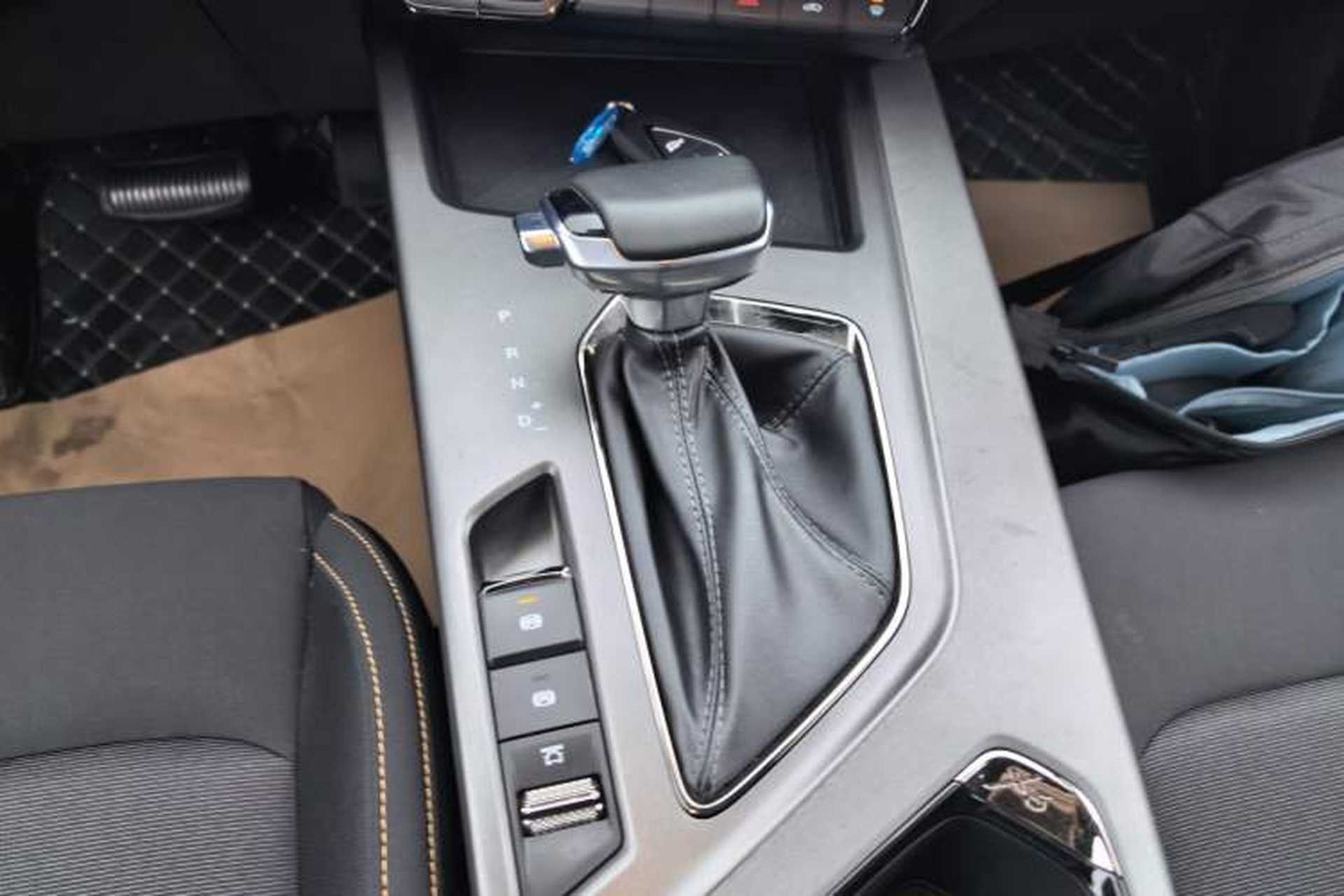 Used CHANGAN OSHAN X5 PLUS 2023 1.5T DCT Enjoyment Version Gear Lever