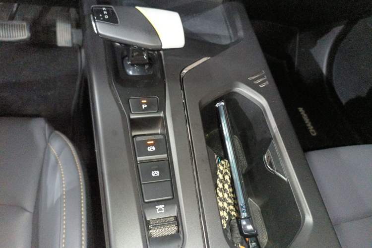 Used CHANGAN OSHAN X5 PLUS 2023 1.5T DCT Excellence Edition Gear Lever
