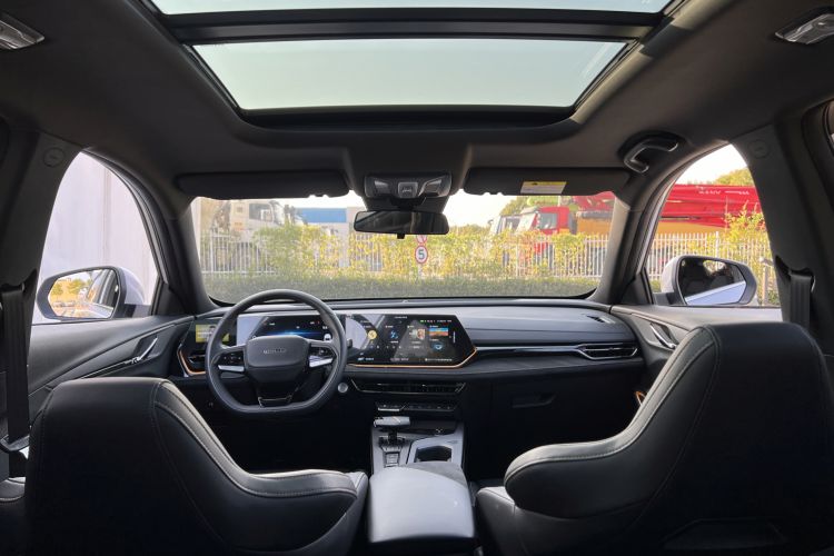 Used CHANGAN OSHAN X5 PLUS 2023 1.5T DCT Smart & Fun AI Edition Headliner