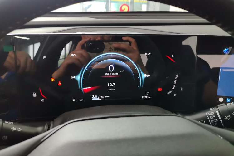 Used CHANGAN OSHAN X5 PLUS 2023 1.5T DCT Excellence Edition Instrument Cluster