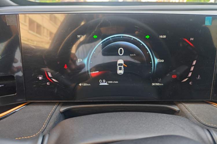 Used CHANGAN OSHAN X5 PLUS 2023 Revised 1.5T DCT Excellence Edition Instrument Cluster