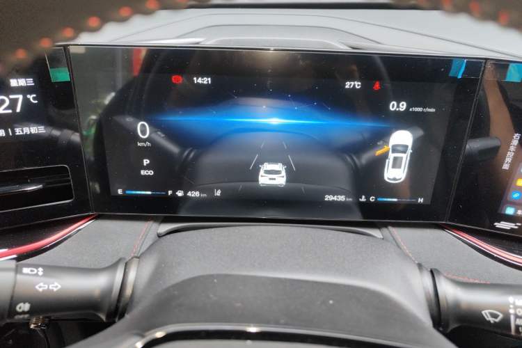 Used CHANGAN OSHAN X5 PLUS 2023 Revised Version 1.5T DCT Navigation Edition Instrument Cluster