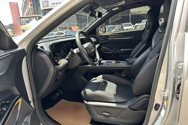 Used CHANGAN OSHAN X5 PLUS 2023 1.5T DCT Excellence Edition Interior 2