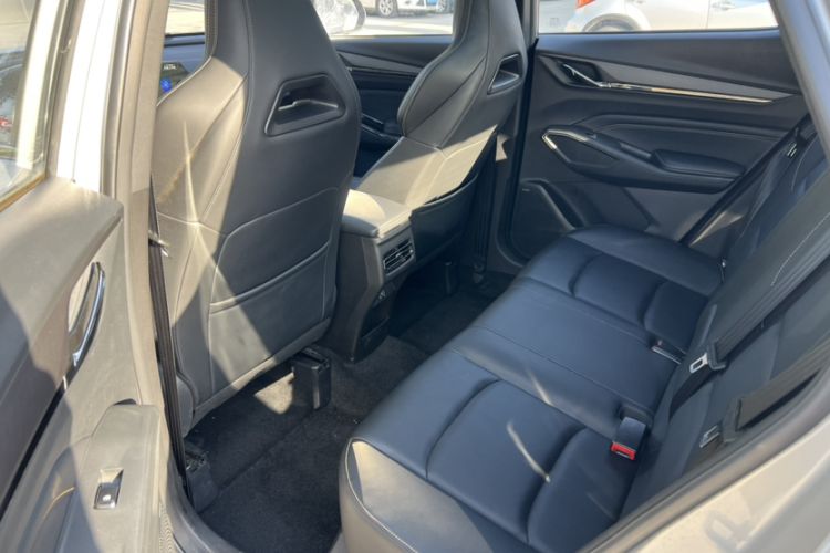 Used CHANGAN OSHAN X5 PLUS 2023 1.5T DCT Smart & Fun AI Edition Interior 3