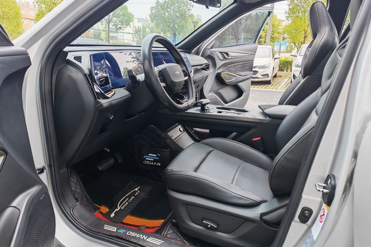 Used CHANGAN OSHAN X5 PLUS 2023 1.5T DCT Excellence Edition Interior 7