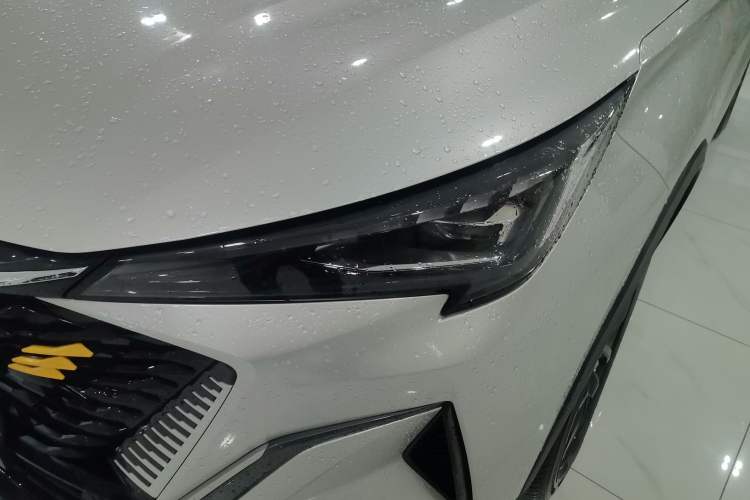 Used CHANGAN OSHAN X5 PLUS 2023 1.5T DCT Excellence Edition Left Front Headlight