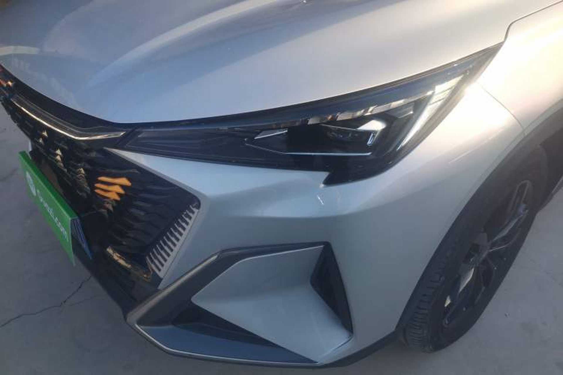 Used CHANGAN OSHAN X5 PLUS 2023 1.5T DCT Excellence Edition Left Front Headlight