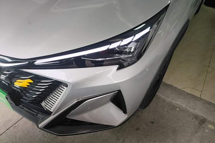 Used CHANGAN OSHAN X5 PLUS 2023 1.5T DCT Smart & Fun AI Edition Left Front Headlight