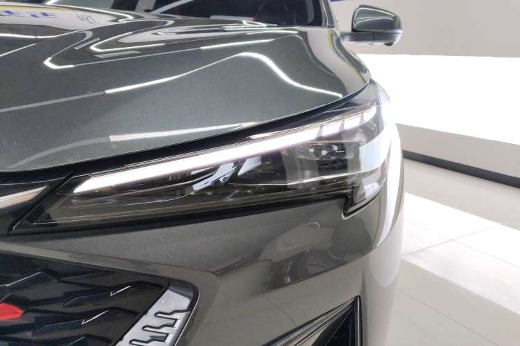 Used CHANGAN OSHAN X5 PLUS 2023 1.5T DCT Navigation Edition Left Front Headlight