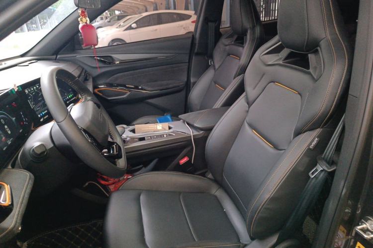 Used CHANGAN OSHAN X5 PLUS 2023 1.5T DCT Excellence Edition Left Front Seat