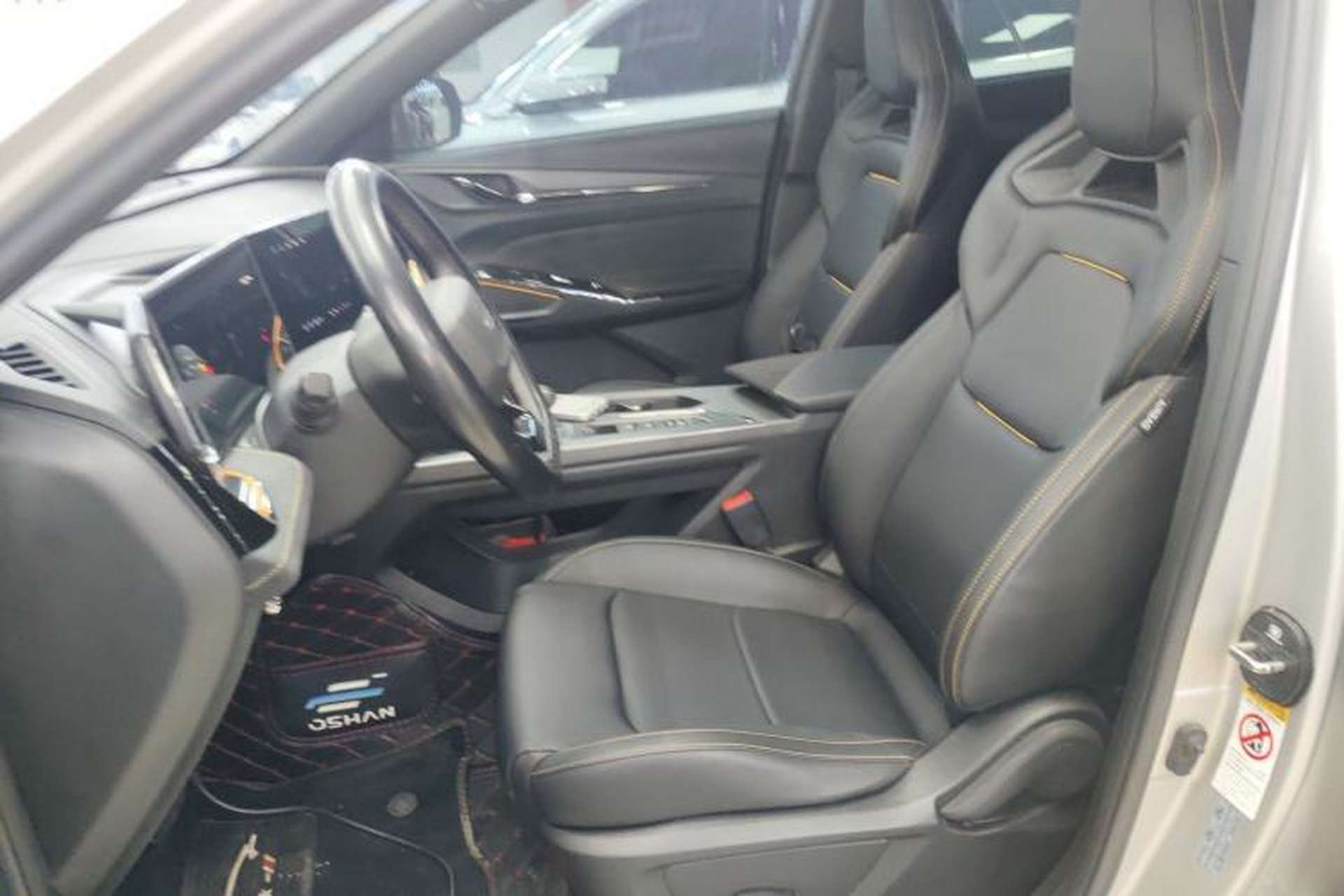 Used CHANGAN OSHAN X5 PLUS 2023 1.5T DCT Excellence Edition Left Front Seat