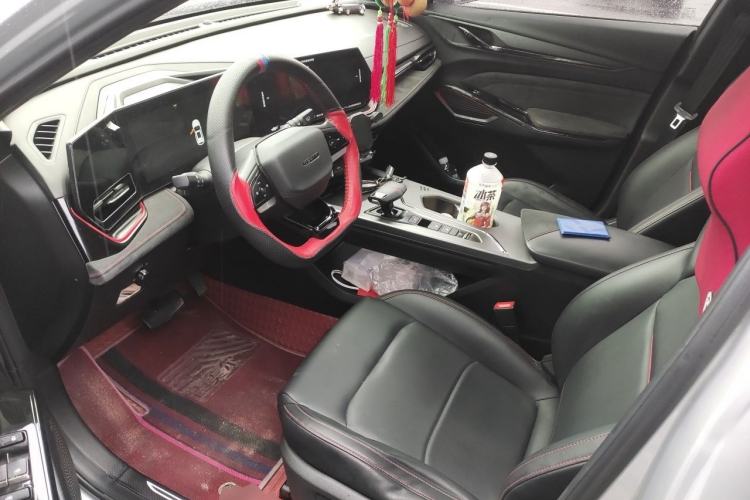 Used CHANGAN OSHAN X5 PLUS 2023 Revised Version 1.5T DCT Navigation Edition Left Front Seat