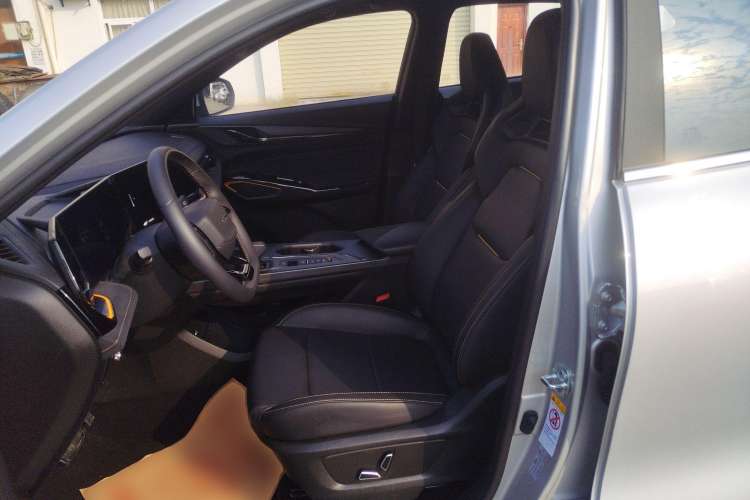 Used CHANGAN OSHAN X5 PLUS 2023 1.5T DCT Smart & Fun AI Edition Left Front Seat