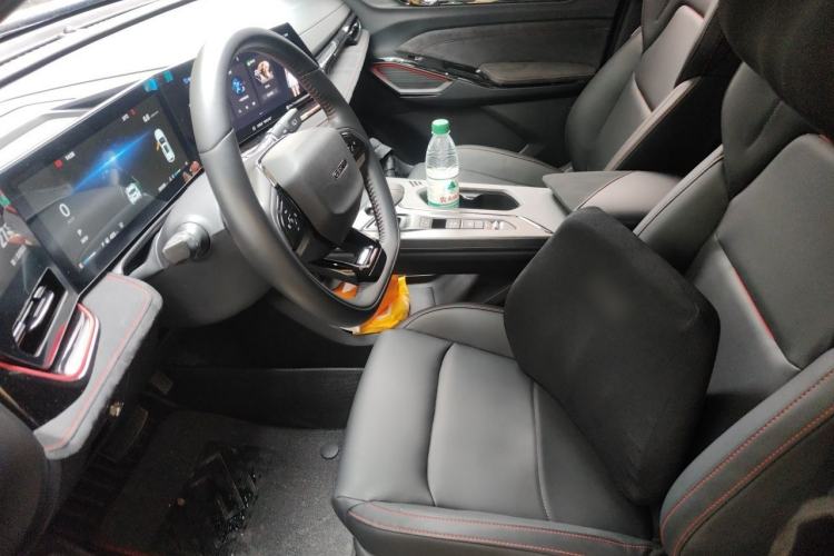 Used CHANGAN OSHAN X5 PLUS 2023 Revised Version 1.5T DCT Navigation Edition Left Front Seat