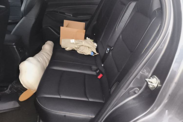 Used CHANGAN OSHAN X5 PLUS 2023 1.5T DCT Excellence Edition Left Rear Seat