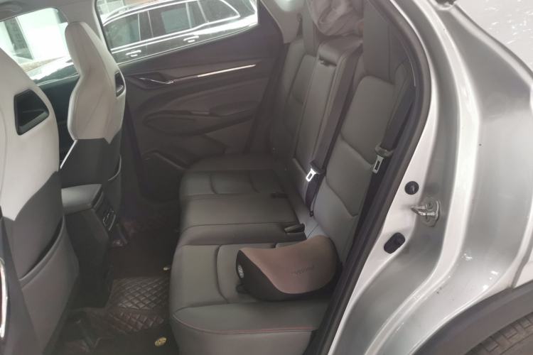 Used CHANGAN OSHAN X5 PLUS 2023 1.5T DCT Navigation Edition Left Rear Seat