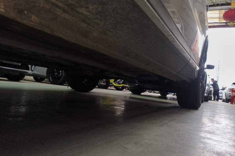 Used CHANGAN OSHAN X5 PLUS 2023 Revised 1.5T DCT Excellence Edition Left Side Sill