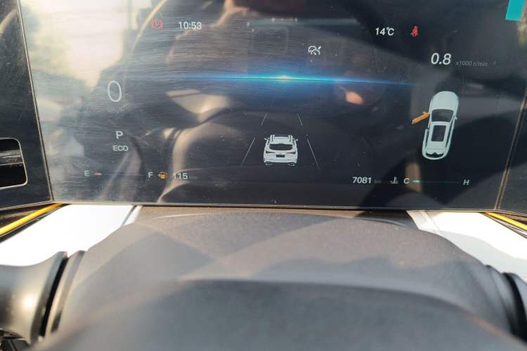 Used CHANGAN OSHAN X5 PLUS 2023 Revised 1.5T DCT Smart & Fun AI Edition Odometer Close Up