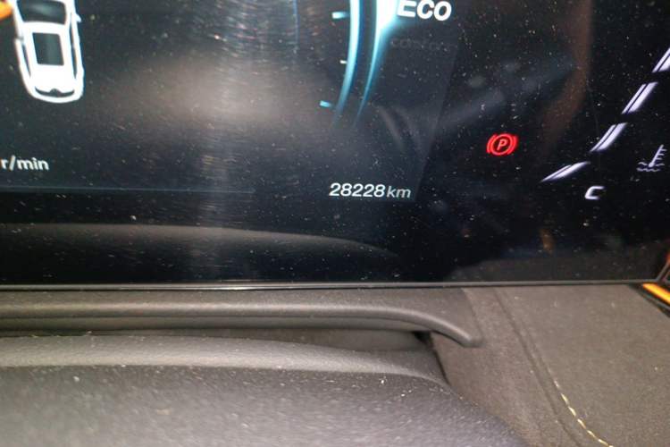Used CHANGAN OSHAN X5 PLUS 2023 1.5T DCT Excellence Edition Odometer Close Up