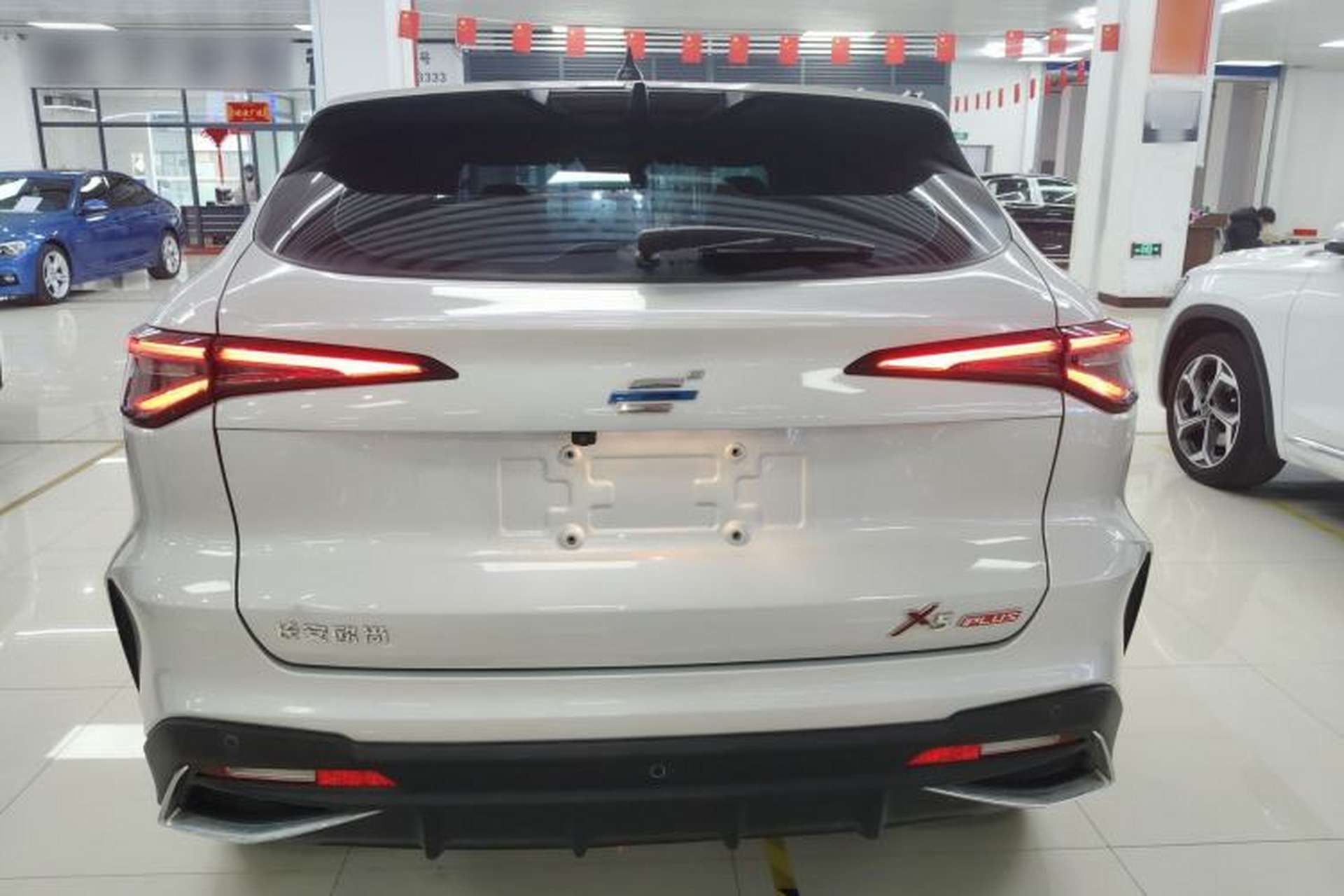 Used CHANGAN OSHAN X5 PLUS 2023 1.5T DCT Excellence Edition Rear