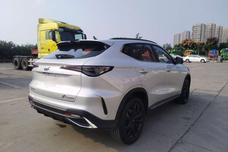 Used CHANGAN OSHAN X5 PLUS 2023 1.5T DCT Smart & Fun AI Edition Rear Right 45 Deg