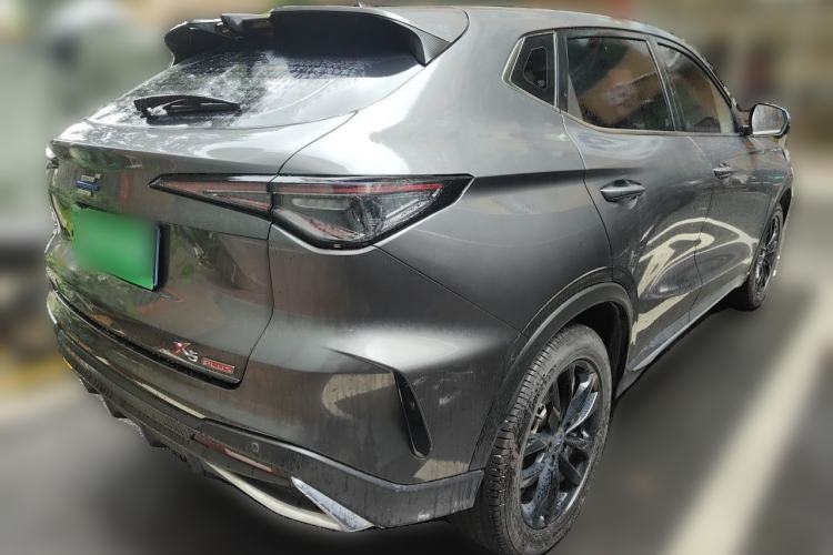 Used CHANGAN OSHAN X5 PLUS 2023 Revised Version 1.5T DCT Navigation Edition Rear Right 45 Deg