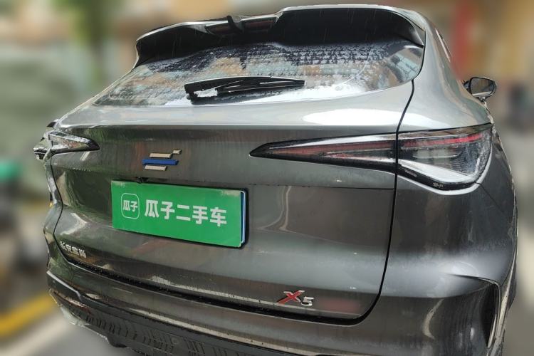 Used CHANGAN OSHAN X5 PLUS 2023 Revised Version 1.5T DCT Navigation Edition Rear