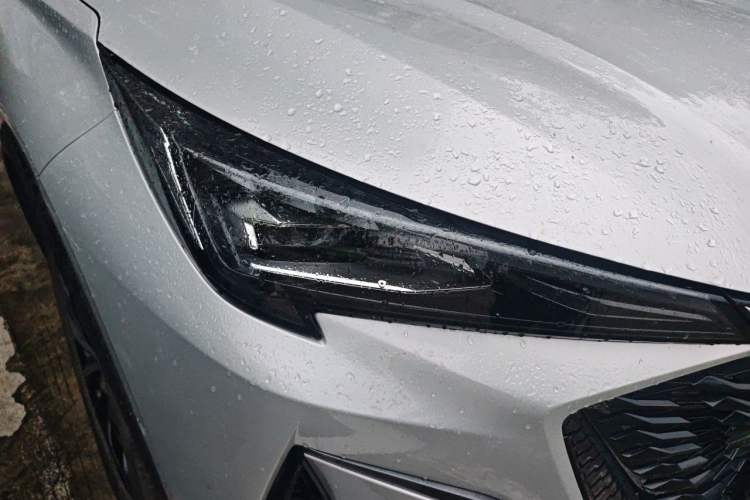 Used CHANGAN OSHAN X5 PLUS 2023 Revised 1.5T DCT Smart & Fun AI Edition Right Front Headlight