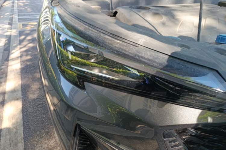 Used CHANGAN OSHAN X5 PLUS 2023 1.5T DCT Navigation Edition Right Front Headlight