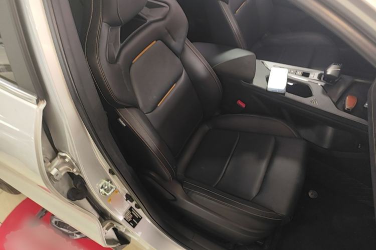 Used CHANGAN OSHAN X5 PLUS 2023 1.5T DCT Smart & Fun AI Edition Right Front Seat