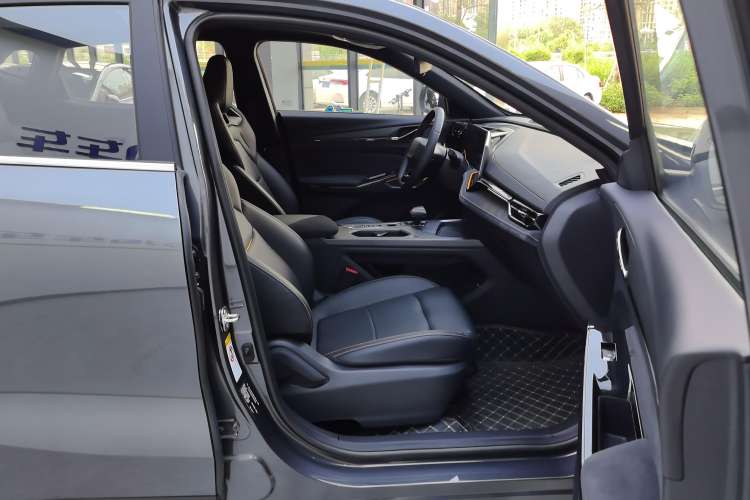 Used CHANGAN OSHAN X5 PLUS 2023 1.5T DCT Excellence Edition Right Front Seat