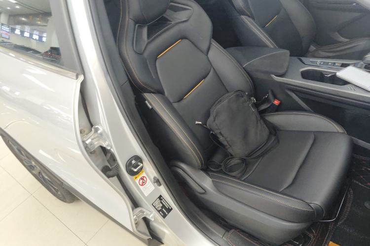 Used CHANGAN OSHAN X5 PLUS 2023 1.5T DCT Excellence Edition Right Front Seat