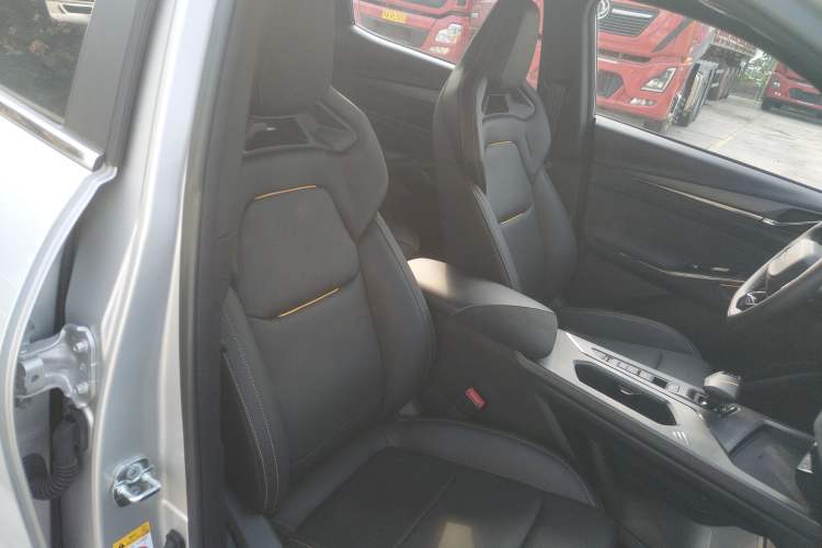 Used CHANGAN OSHAN X5 PLUS 2023 1.5T DCT Smart & Fun AI Edition Right Front Seat