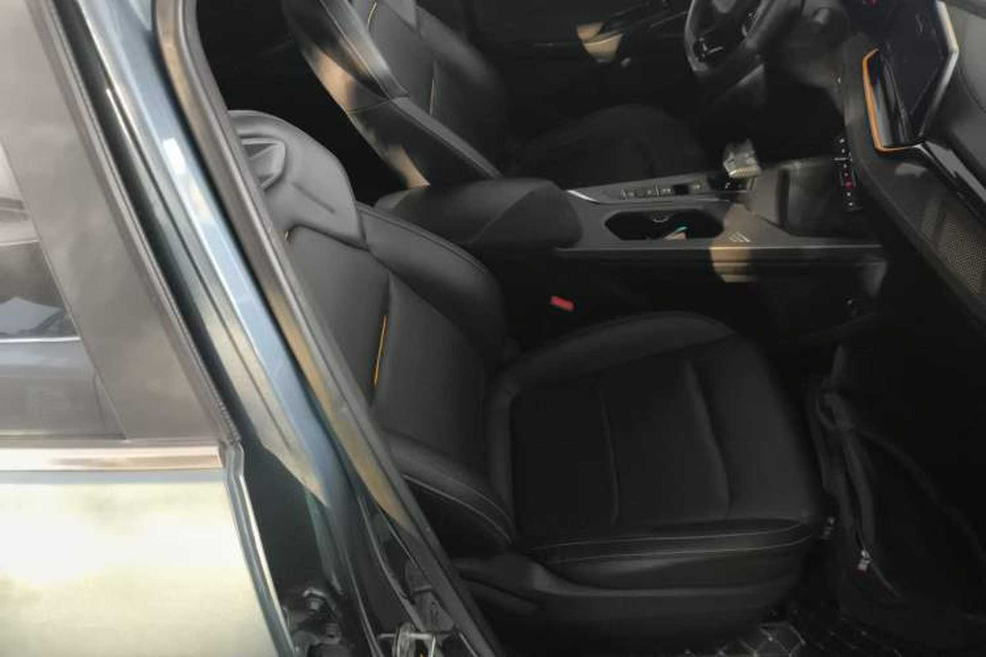 Used CHANGAN OSHAN X5 PLUS 2023 1.5T DCT Excellence Edition Right Front Seat