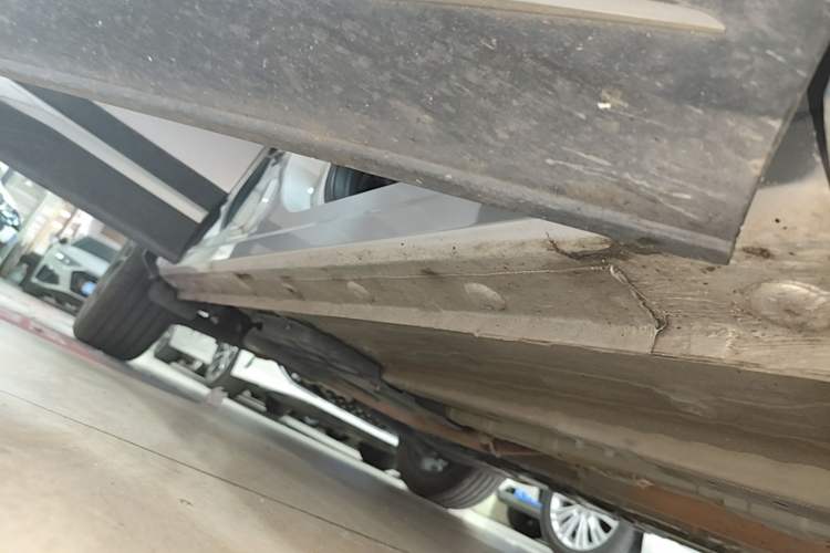 Used CHANGAN OSHAN X5 PLUS 2023 1.5T DCT Smart & Fun AI Edition Right Side Sill
