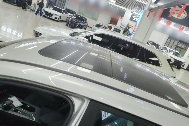 Used CHANGAN OSHAN X5 PLUS 2023 1.5T DCT Excellence Edition Roof
