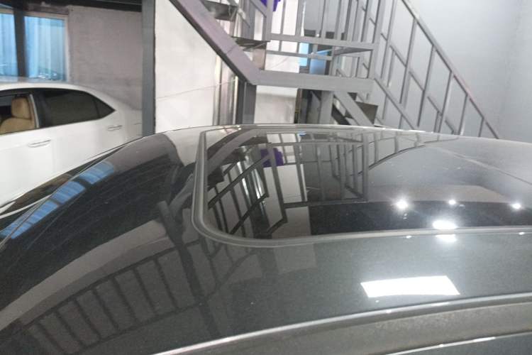 Used CHANGAN OSHAN X5 PLUS 2023 1.5T DCT Excellence Edition Roof
