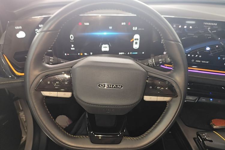 Used CHANGAN OSHAN X5 PLUS 2023 1.5T DCT Smart & Fun AI Edition Steering Wheel