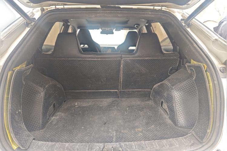 Used CHANGAN OSHAN X5 PLUS 2023 1.5T DCT Excellence Edition Trunk