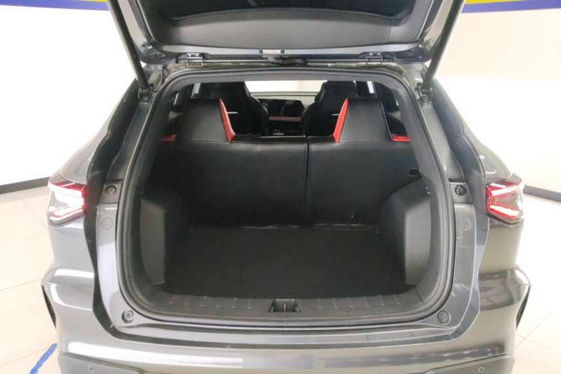 Used CHANGAN OSHAN X5 PLUS 2023 1.5T DCT Navigation Edition Trunk