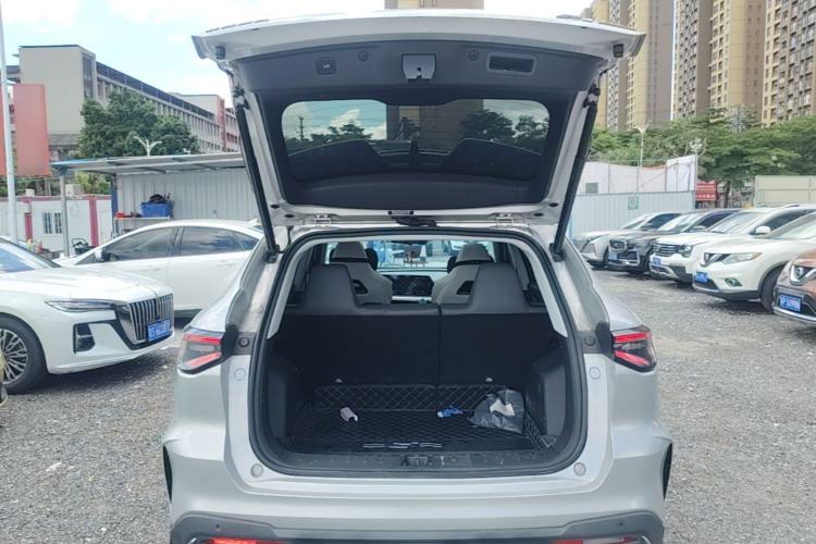 Used CHANGAN OSHAN X5 PLUS 2023 Revised 1.5T DCT Excellence Edition Trunk