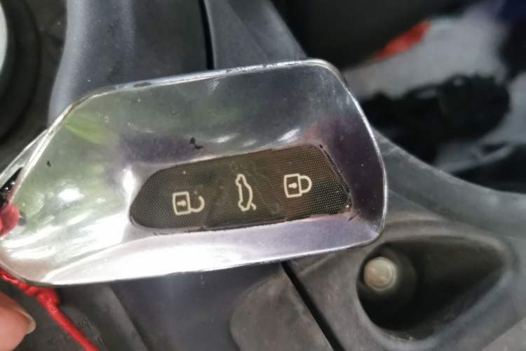 Used CHANGAN OSHAN X5 PLUS 2023 1.5T DCT Navigation Edition Vehicle Key