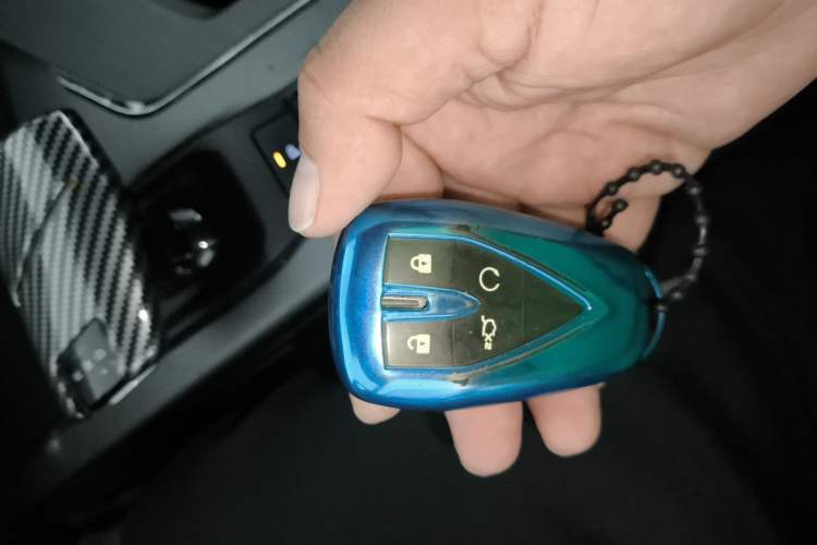Used CHANGAN OSHAN X5 PLUS 2023 1.5T DCT Excellence Edition Vehicle Key