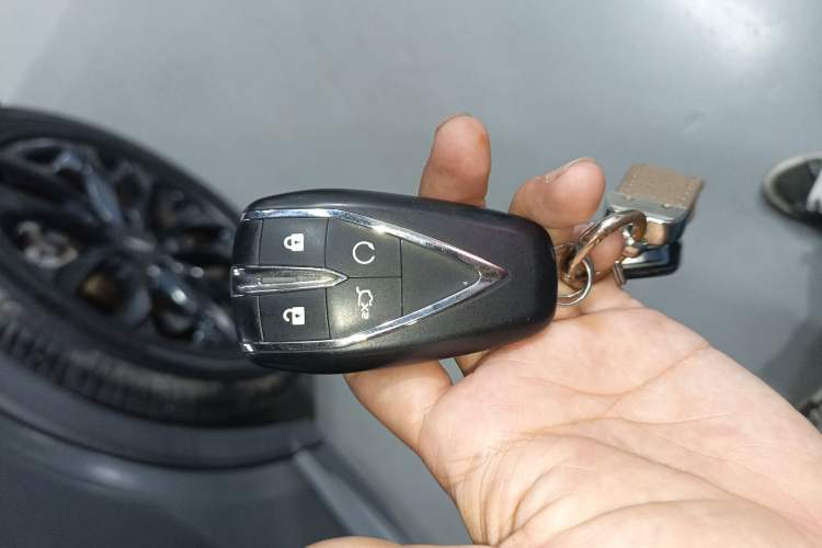 Used CHANGAN OSHAN X5 PLUS 2023 1.5T DCT Excellence Edition Vehicle Key