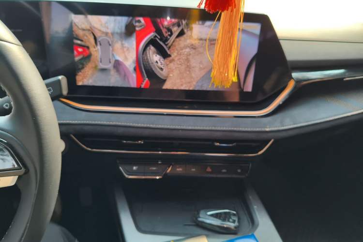 Used CHANGAN OSHAN X5 PLUS 2023 1.5T DCT Smart & Fun AI Edition Audio And AC Panel