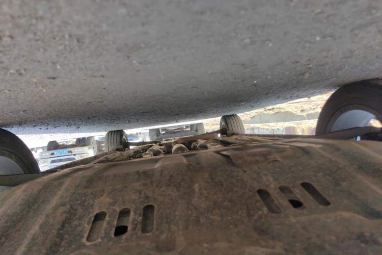 Used CHANGAN OSHAN X5 PLUS 2023 1.5T DCT Navigation Edition Chassis Front
