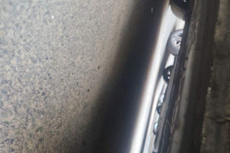 Used CHANGAN OSHAN X5 PLUS 2023 1.5T DCT Excellence Edition Chassis Front Right