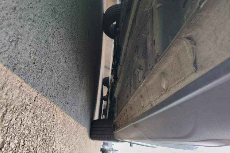 Used CHANGAN OSHAN X5 PLUS 2023 1.5T DCT Excellence Edition Chassis Rear Right