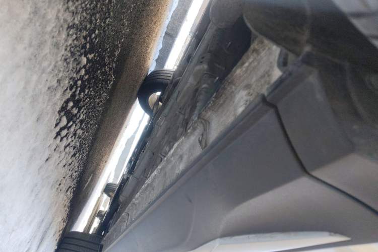 Used CHANGAN OSHAN X5 PLUS 2023 1.5T DCT Excellence Edition Chassis Rear Right