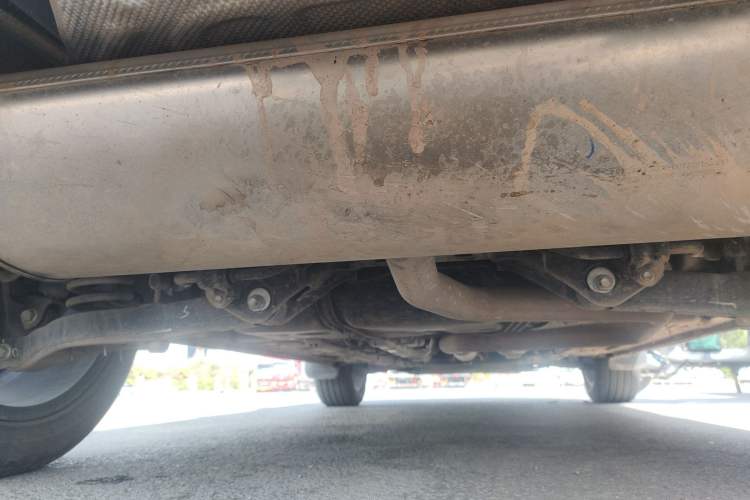 Used CHANGAN OSHAN X5 PLUS 2023 1.5T DCT Navigation Edition Chassis Rear